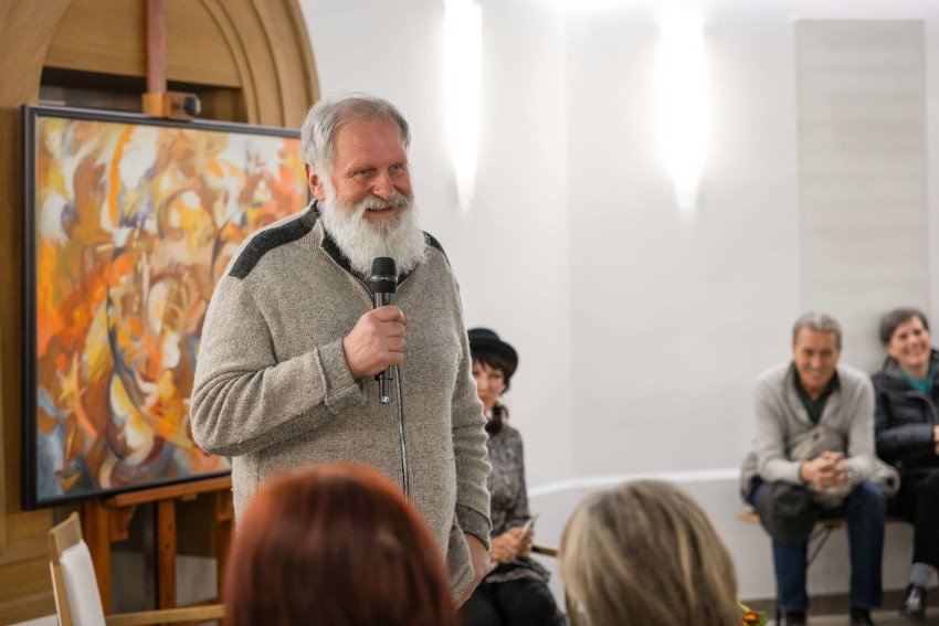 Pater Karel Gržan predavanja/predstavitve knjige MIR