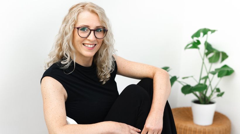 Delavnica Postavitev družine z Majo Dobaj